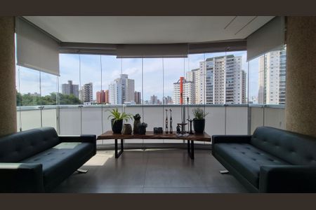 Apartamento à venda com 205m², 4 quartos e 4 vagasSala