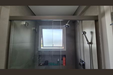 Apartamento à venda com 205m², 4 quartos e 4 vagasBanheiro da suíte