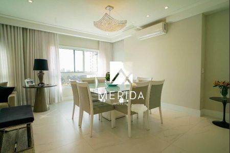 Apartamento à venda com 3 quartos, 248m² em Jardim, Santo André