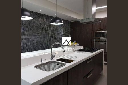 Apartamento à venda com 3 quartos, 236m² em Vila Gilda, Santo André