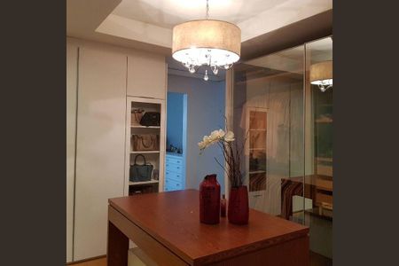 Apartamento à venda com 236m², 3 quartos e 4 vagas