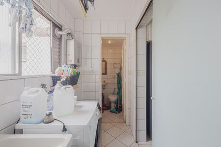 Apartamento à venda com 94m², 3 quartos e 1 vagaÁrea de Serviço