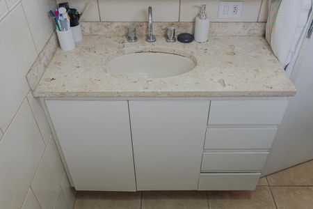 Apartamento à venda com 94m², 3 quartos e 1 vagaBanheiro da Suíte