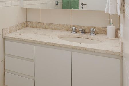 Apartamento à venda com 94m², 3 quartos e 1 vagaBanheiro