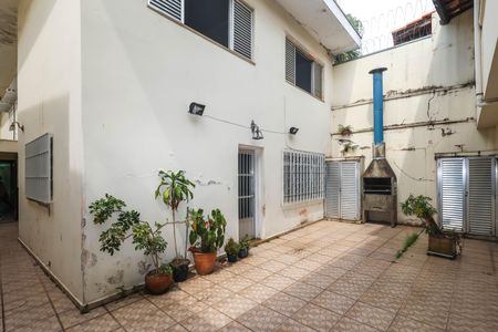 Casa à venda com 281m², 3 quartos e 3 vagas Casa à venda com 281m², 3 quartos e 3 vagasÁrea de Serviço