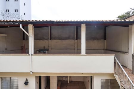 Casa à venda com 281m², 3 quartos e 3 vagas Casa à venda com 281m², 3 quartos e 3 vagasQuarto 2