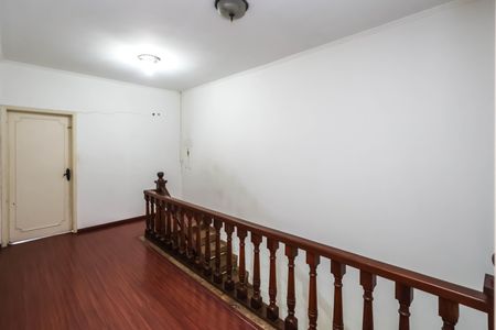 Casa à venda com 281m², 3 quartos e 3 vagas Casa à venda com 281m², 3 quartos e 3 vagasHall dos quartos