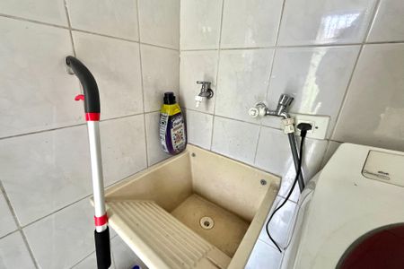 Casa à venda com 100m², 3 quartos e 2 vagasÁrea de Serviço