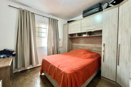 Casa à venda com 100m², 3 quartos e 2 vagasSuite