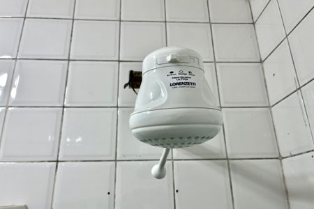 Casa à venda com 100m², 3 quartos e 2 vagasBanheiro Corredor