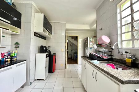 Casa à venda com 100m², 3 quartos e 2 vagasCozinha