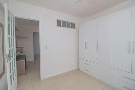 Studio para alugar com 28m², 1 quarto e sem vagaKitnet