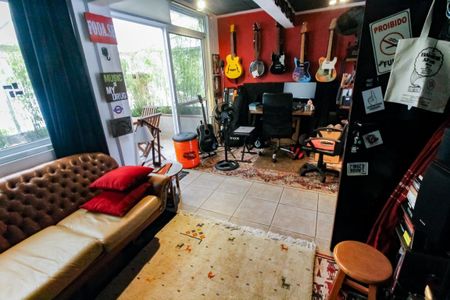 Casa de condomínio à venda com 230m², 4 quartos e 3 vagasSala 3