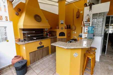 Casa de condomínio à venda com 230m², 4 quartos e 3 vagasÁrea gourmet - churrasqueira