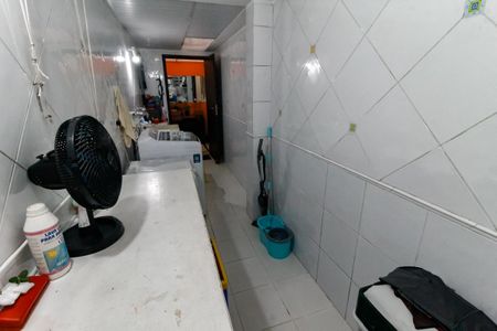 Casa de condomínio à venda com 230m², 4 quartos e 3 vagasDetalhe da area de serviço