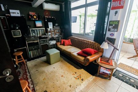 Casa de condomínio à venda com 230m², 4 quartos e 3 vagasSala 3