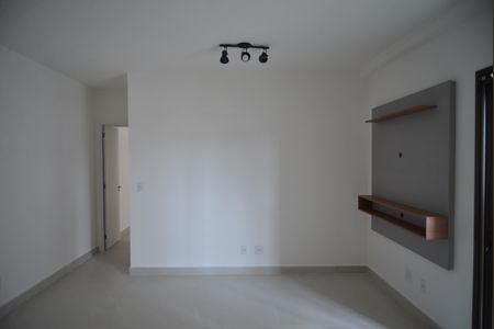 Sala de apartamento para alugar com 1 quarto, 47m² em Parque das Nações, Santo André