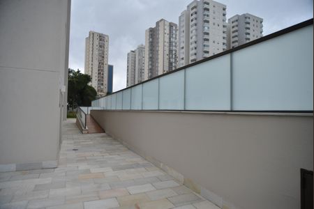 Apartamento para alugar com 47m², 1 quarto e 1 vagaÁrea comum - Piscina