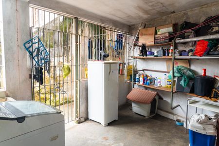 Casa para alugar com 100m², 2 quartos e 2 vagasLavanderia