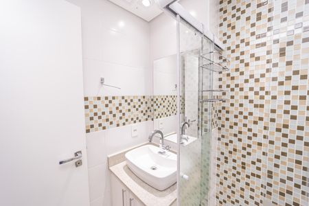 Apartamento para alugar com 50m², 2 quartos e 1 vaga Apartamento para alugar com 50m², 2 quartos e 1 vagaBanheiro do Quarto 2