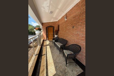 Casa à venda com 4 quartos, 500m² em City América, São Paulo