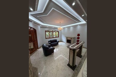 Casa à venda com 4 quartos, 500m² em City América, São Paulo