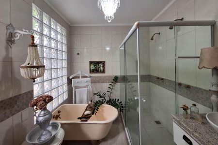 Casa à venda com 234m², 3 quartos e 2 vagas Casa à venda com 234m², 3 quartos e 2 vagasBanheiro da Suíte 2