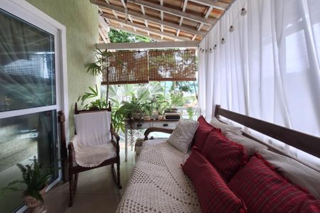 Casa à venda com 234m², 3 quartos e 2 vagas Casa à venda com 234m², 3 quartos e 2 vagasVaranda da Sala 1