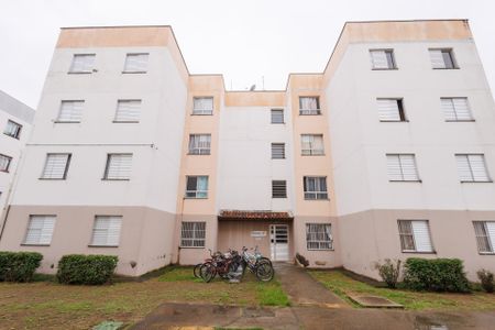 Apartamento para alugar com 49m², 2 quartos e 1 vaga Apartamento para alugar com 49m², 2 quartos e 1 vagaFachada do bloco