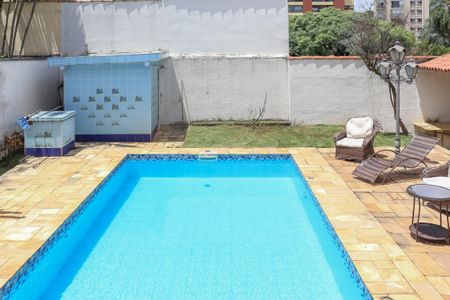 Casa à venda com 470m², 5 quartos e 4 vagas Casa à venda com 470m², 5 quartos e 4 vagasVista da Sala