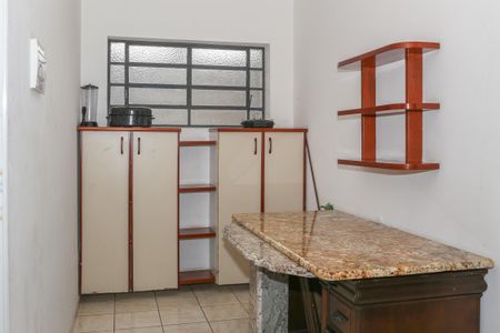 Casa à venda com 470m², 5 quartos e 4 vagas Casa à venda com 470m², 5 quartos e 4 vagasCozinha