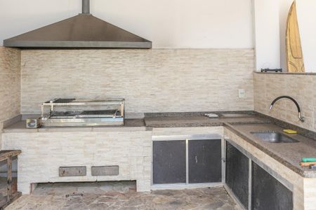 Casa à venda com 470m², 5 quartos e 4 vagas Casa à venda com 470m², 5 quartos e 4 vagasChurrasqueira