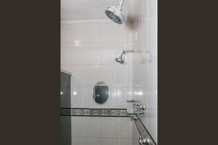 Casa à venda com 470m², 5 quartos e 4 vagas Casa à venda com 470m², 5 quartos e 4 vagasBanheiro da Suíte 1