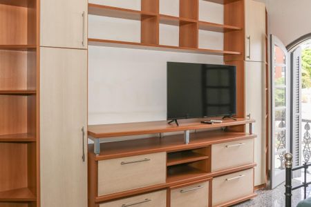 Casa à venda com 470m², 5 quartos e 4 vagas Casa à venda com 470m², 5 quartos e 4 vagasSuíte 1