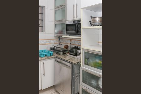 Casa à venda com 470m², 5 quartos e 4 vagas Casa à venda com 470m², 5 quartos e 4 vagasCozinha