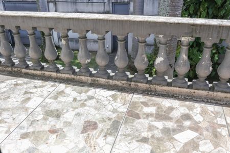 Casa à venda com 470m², 5 quartos e 4 vagas Casa à venda com 470m², 5 quartos e 4 vagasVista da Suíte 4