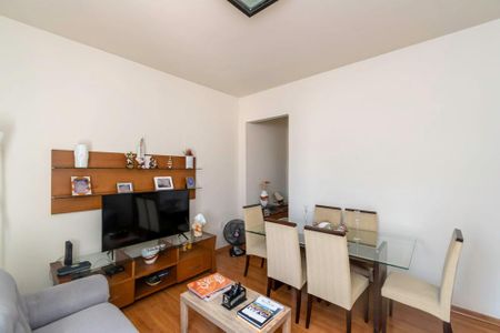 Apartamento à venda com 86m², 3 quartos e 1 vaga Apartamento à venda com 86m², 3 quartos e 1 vagaSala