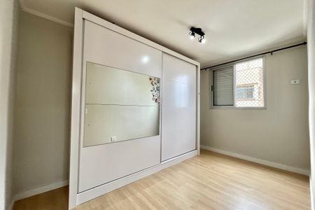 Quarto 1 de apartamento para alugar com 2 quartos, 50m² em Vila Campestre, São Paulo
