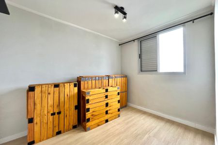 Quarto 2 de apartamento para alugar com 2 quartos, 50m² em Vila Campestre, São Paulo
