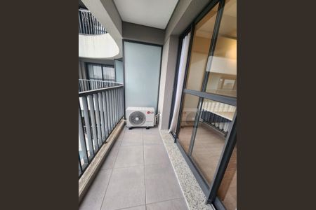 Studio para alugar com 23m², 1 quarto e sem vaga Studio para alugar com 23m², 1 quarto e sem vagaVaranda