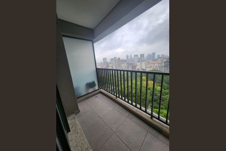 Studio para alugar com 23m², 1 quarto e sem vaga Studio para alugar com 23m², 1 quarto e sem vagaVaranda