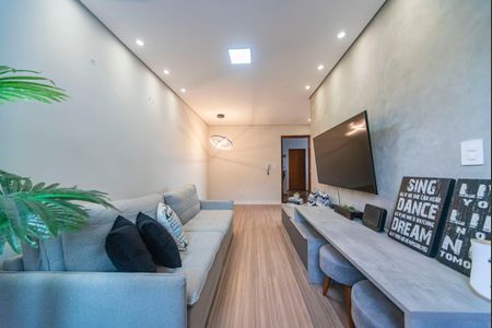 Apartamento para alugar com 2 quartos, 55m² em Campestre, Santo André