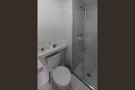 Apartamento para alugar com 44m², 2 quartos e sem vaga Apartamento para alugar com 44m², 2 quartos e sem vagaBanheiro