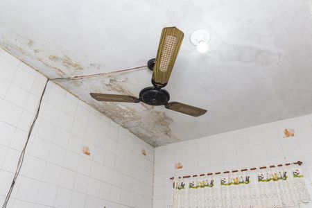 Casa para alugar com 90m², 2 quartos e 2 vagas Casa para alugar com 90m², 2 quartos e 2 vagasCopa