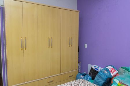 Casa para alugar com 90m², 2 quartos e 2 vagas Casa para alugar com 90m², 2 quartos e 2 vagasQuarto 1