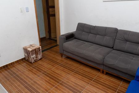 Casa para alugar com 90m², 2 quartos e 2 vagas Casa para alugar com 90m², 2 quartos e 2 vagasSala