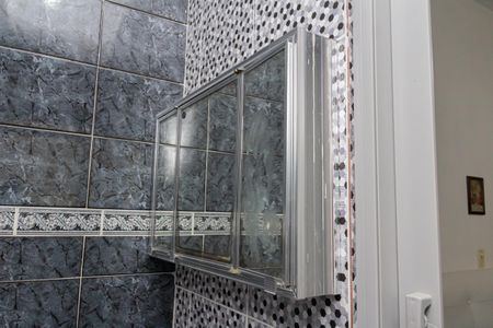 Casa para alugar com 90m², 2 quartos e 2 vagas Casa para alugar com 90m², 2 quartos e 2 vagasBanheiro da Suíte