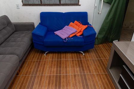 Sala de casa para alugar com 2 quartos, 90m² em Cosmos, Rio de Janeiro