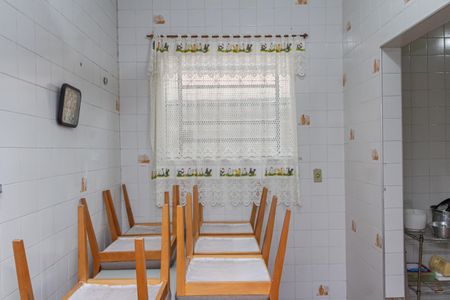 Casa para alugar com 90m², 2 quartos e 2 vagas Casa para alugar com 90m², 2 quartos e 2 vagasCopa