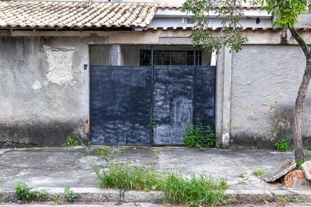 Casa para alugar com 90m², 2 quartos e 2 vagas Casa para alugar com 90m², 2 quartos e 2 vagasFachada